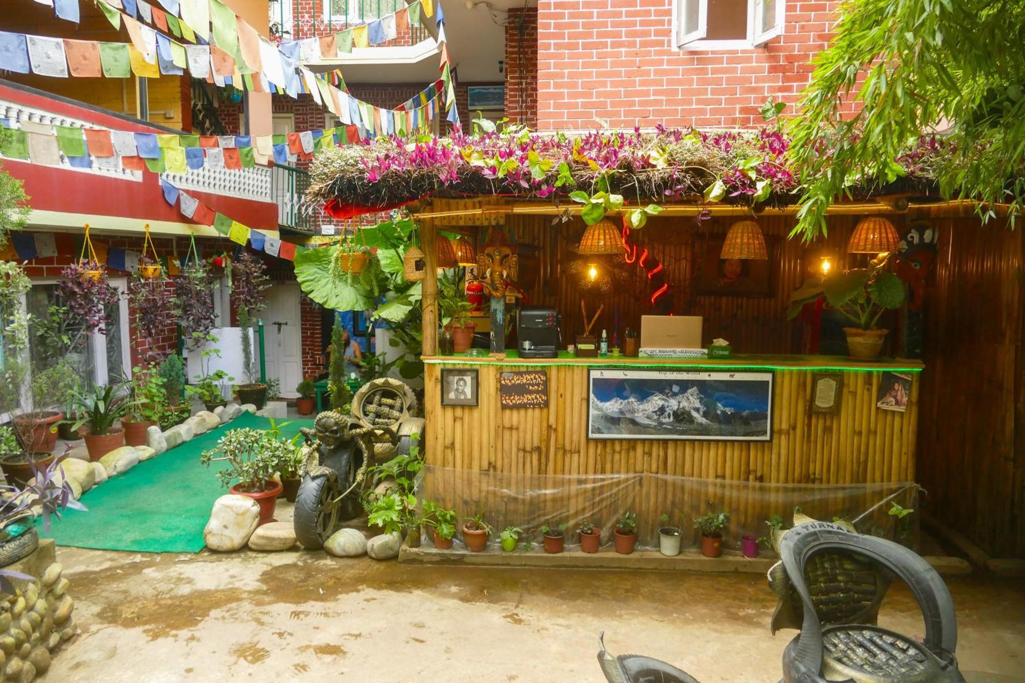 Nirvana Green Peace Home Катманду Экстерьер фото